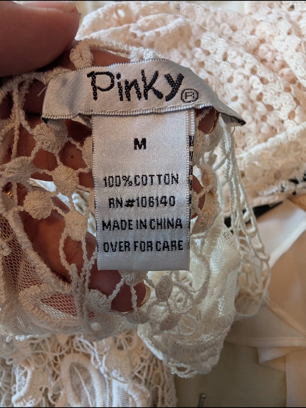 Pinky Cream Crochet Lace Vest - Picture 3 of 3